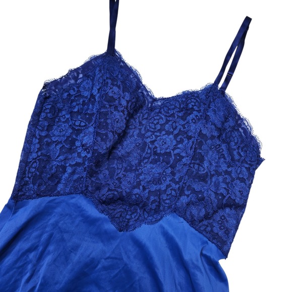 VTG Vintage Vanity Fair Size 8 Royal Blue Nylon Slip Dress Midi Length Lace Trim - Picture 4 of 11